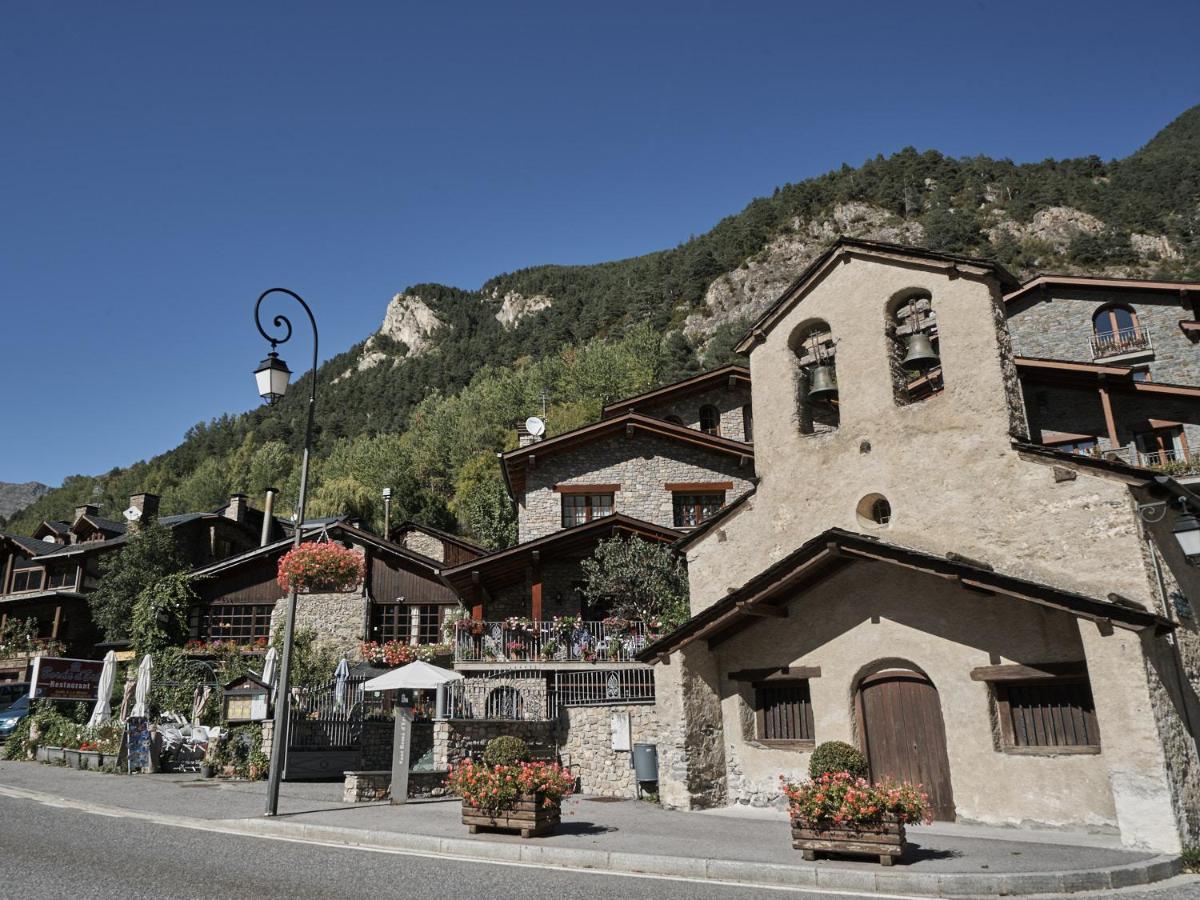 Hotel Palarine Erts Exteriér fotografie