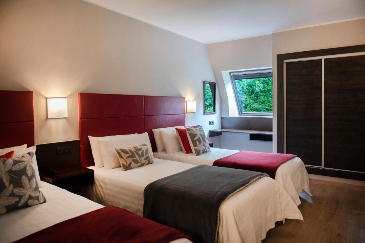 Hotel Palarine Erts Exteriér fotografie